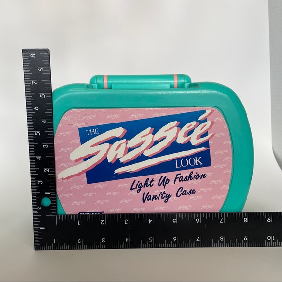 Vintage Sassee Look Light Up Fashion Vanity Case đź’ˇLights upđź’ˇ with accessories - Picture 15 of 15